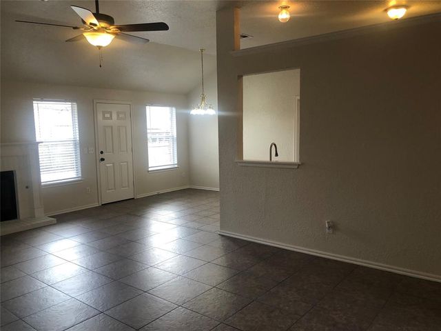 608 NW 21st Street, Moore, OK 73160