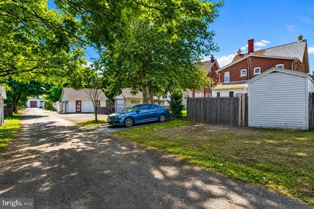209 SUSQUEHANNA AVE, Lansdale, PA 19446