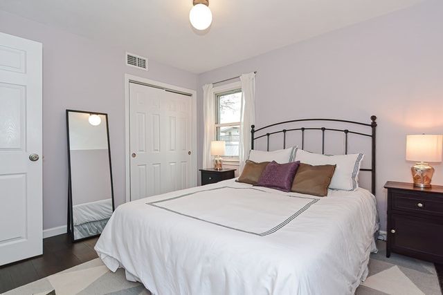 21 Swan Ave 21, Boston, MA 02128