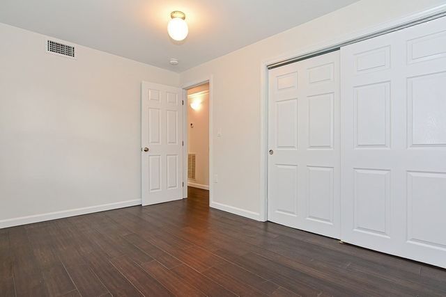 21 Swan Ave 21, Boston, MA 02128