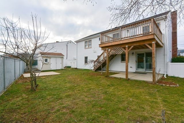 21 Swan Ave 21, Boston, MA 02128