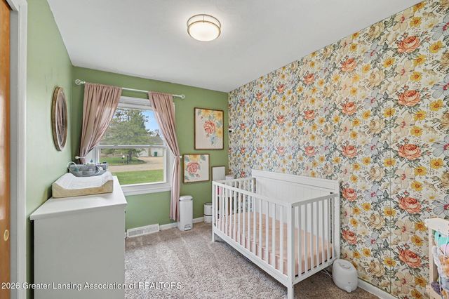 8720 Wintergreen Street, Lansing, MI 48917