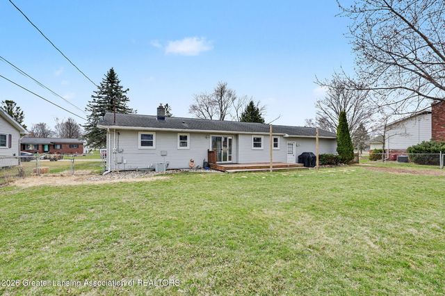 8720 Wintergreen Street, Lansing, MI 48917