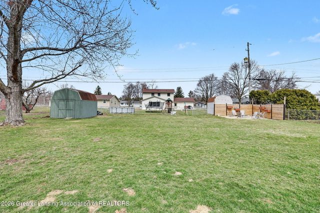 8720 Wintergreen Street, Lansing, MI 48917