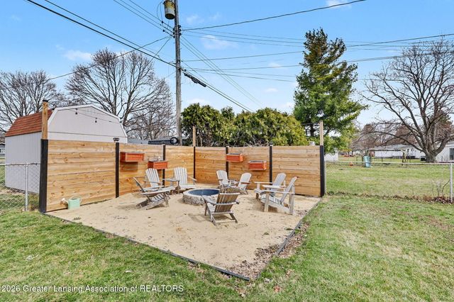 8720 Wintergreen Street, Lansing, MI 48917