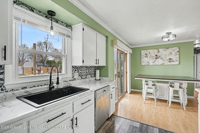 8720 Wintergreen Street, Lansing, MI 48917