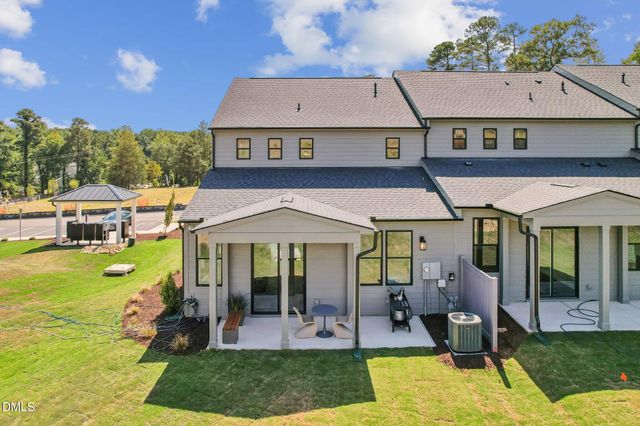 1105 Palisade Bluff Lane, Apex, NC 27502