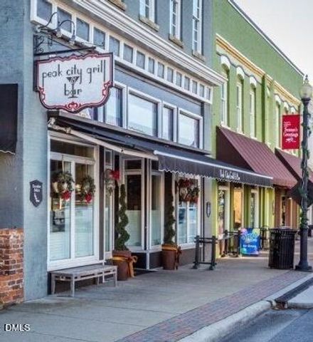 1105 Palisade Bluff Lane, Apex, NC 27502