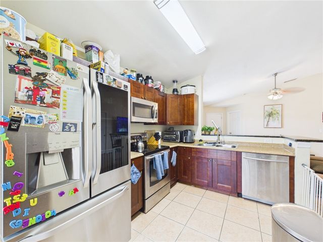 4745 30th Avenue, Vero Beach, FL 32967