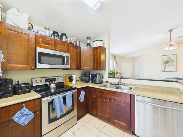 4745 30th Avenue, Vero Beach, FL 32967