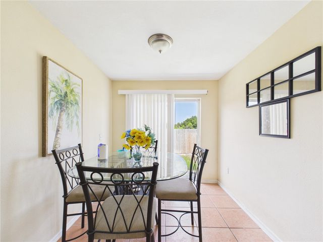 4745 30th Avenue, Vero Beach, FL 32967
