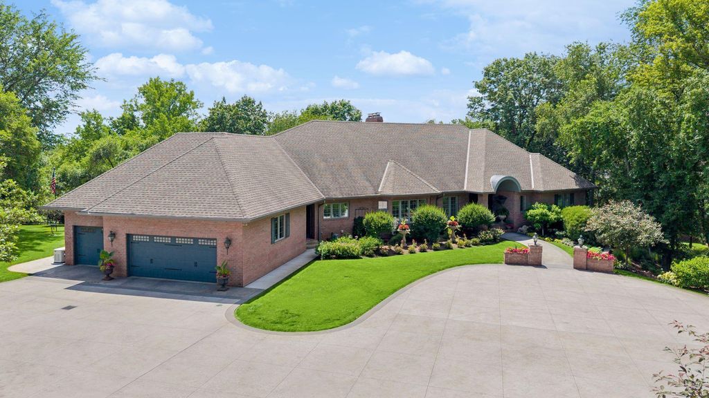 300 Salem Church Road, Sunfish Lake, MN 55118 — photo 2