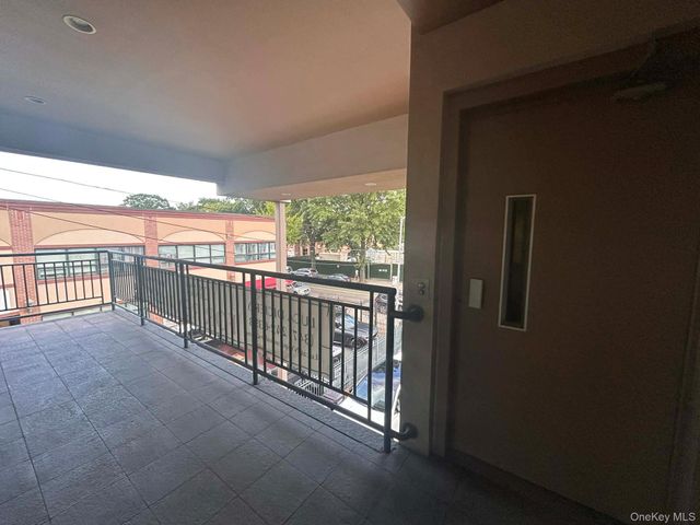 150-33 14th Avenue, Whitestone, NY 11357