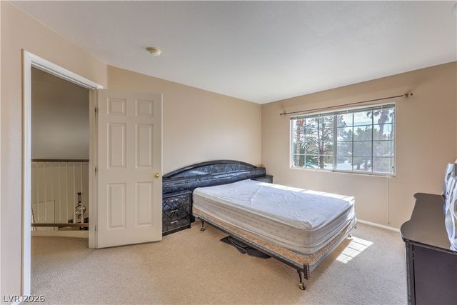 8433 Wandering Sun Avenue, Las Vegas, NV 89129