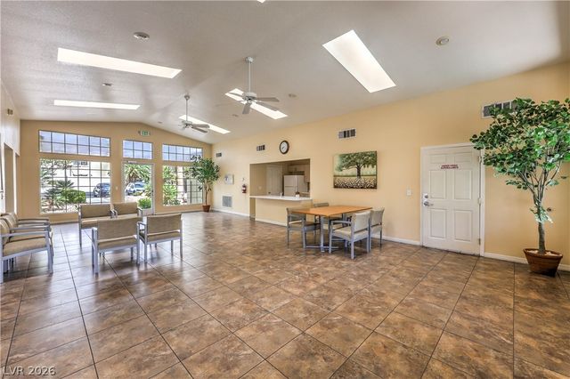 8433 Wandering Sun Avenue, Las Vegas, NV 89129