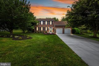 359 WINGED FOOT DR, Westminster, MD 21158