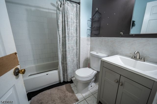 78 Milford Ave, Newark City, NJ 07108
