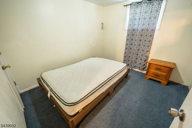 78 Milford Ave, Newark City, NJ 07108