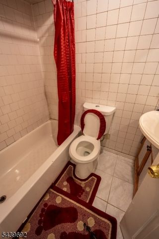 78 Milford Ave, Newark City, NJ 07108