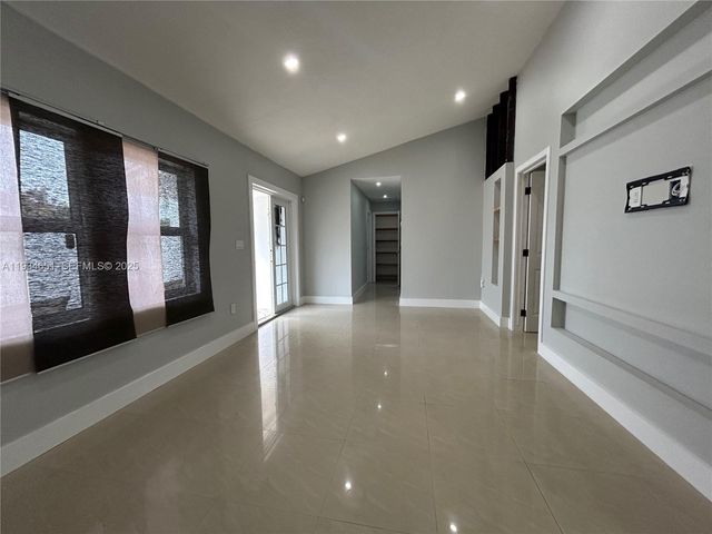 21939 SW 124th Pl 21939, Miami, FL 33170