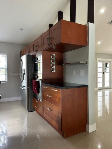 21939 SW 124th Pl 21939, Miami, FL 33170