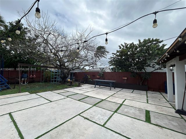 21939 SW 124th Pl 21939, Miami, FL 33170