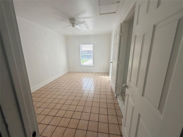 7318 Forrestal Street, Houston, TX 77033