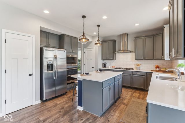 1340 Fieldcrest Lane, Greenwood, IN 46143