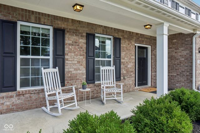 1340 Fieldcrest Lane, Greenwood, IN 46143
