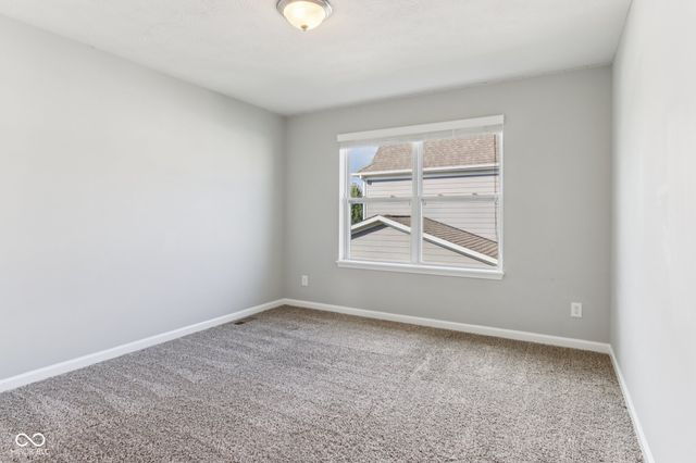1340 Fieldcrest Lane, Greenwood, IN 46143