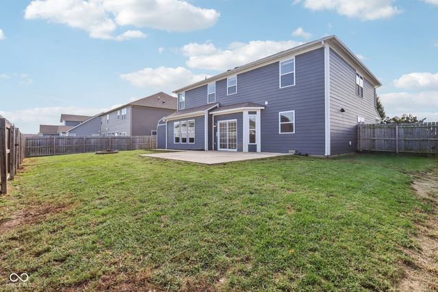 1340 Fieldcrest Lane, Greenwood, IN 46143