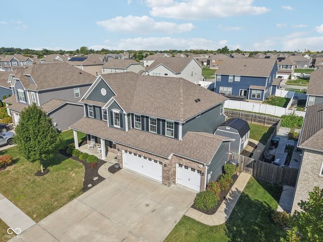 1340 Fieldcrest Lane, Greenwood, IN 46143
