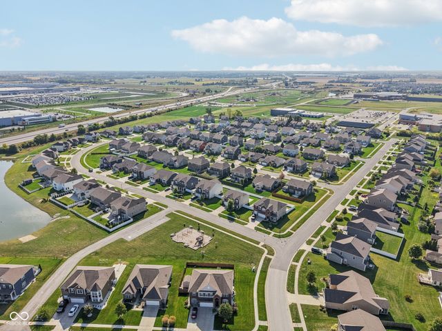 1340 Fieldcrest Lane, Greenwood, IN 46143
