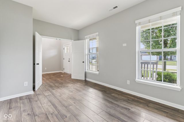 1340 Fieldcrest Lane, Greenwood, IN 46143