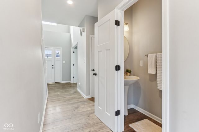 1340 Fieldcrest Lane, Greenwood, IN 46143