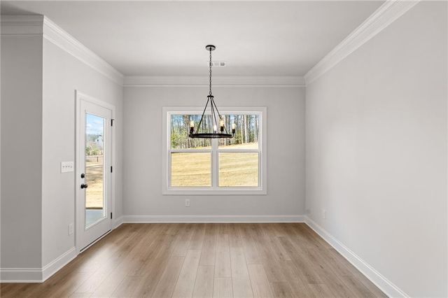 1038 Red Oak Lane, Loganville, GA 30052