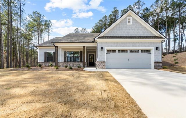 1038 Red Oak Lane, Loganville, GA 30052