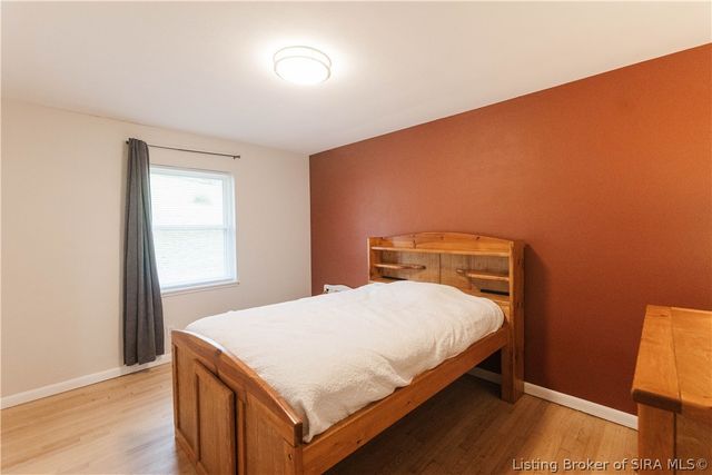 2420 Stover Drive, New Albany, IN 47150