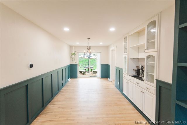 2420 Stover Drive, New Albany, IN 47150