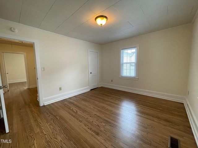 140 S Dunn Street, Angier, NC 27501