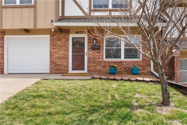 4027 Hedges Avenue, Kansas City, MO 64133