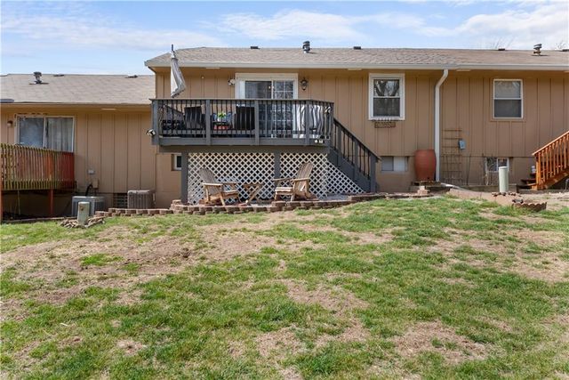 4027 Hedges Avenue, Kansas City, MO 64133