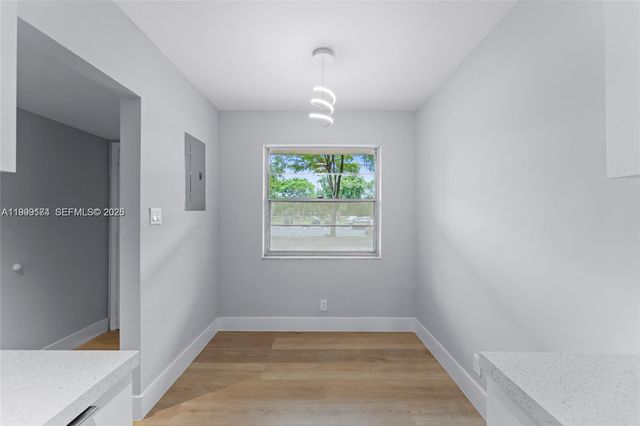 3141 NW 47th Ter 121, Lauderdale Lakes, FL 33319