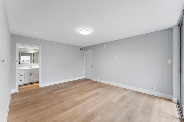 3141 NW 47th Ter 121, Lauderdale Lakes, FL 33319