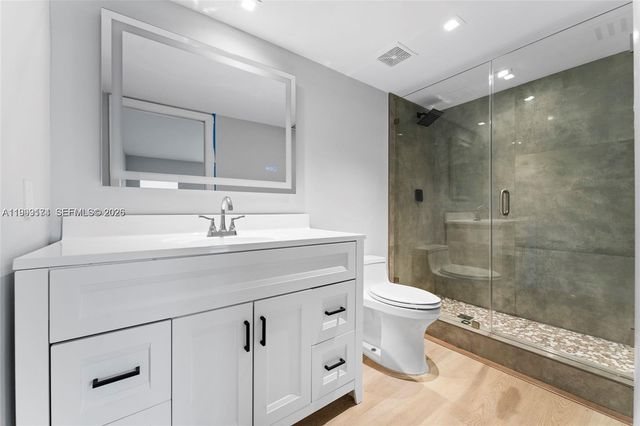 3141 NW 47th Ter 121, Lauderdale Lakes, FL 33319