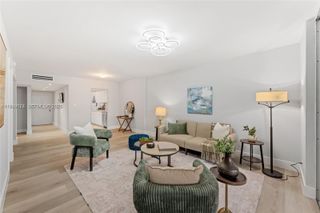 3141 NW 47th Ter 121, Lauderdale Lakes, FL 33319