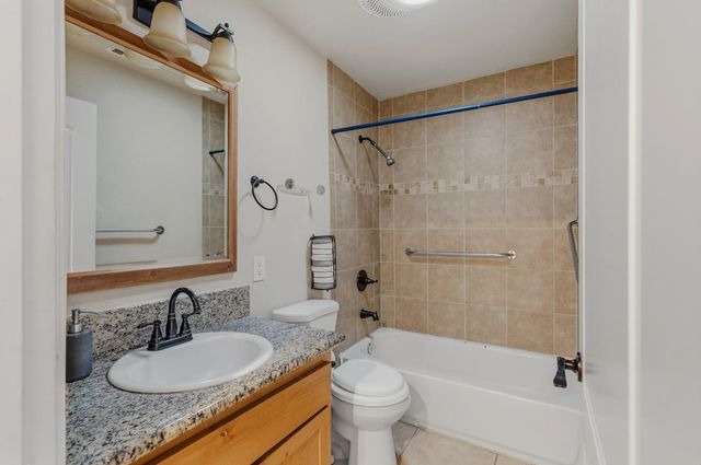 946 Bartlett Ave, Placerville, CA 95667