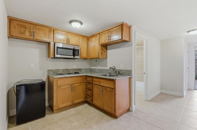 946 Bartlett Ave, Placerville, CA 95667