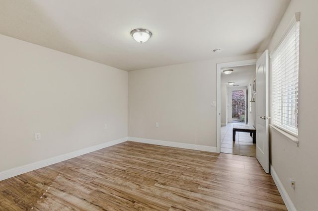 946 Bartlett Ave, Placerville, CA 95667