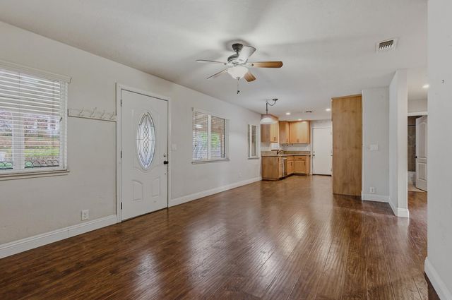 946 Bartlett Ave, Placerville, CA 95667